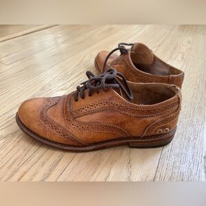 BED|STU Women’s Tan Wingtip  Oxfords size 8.5